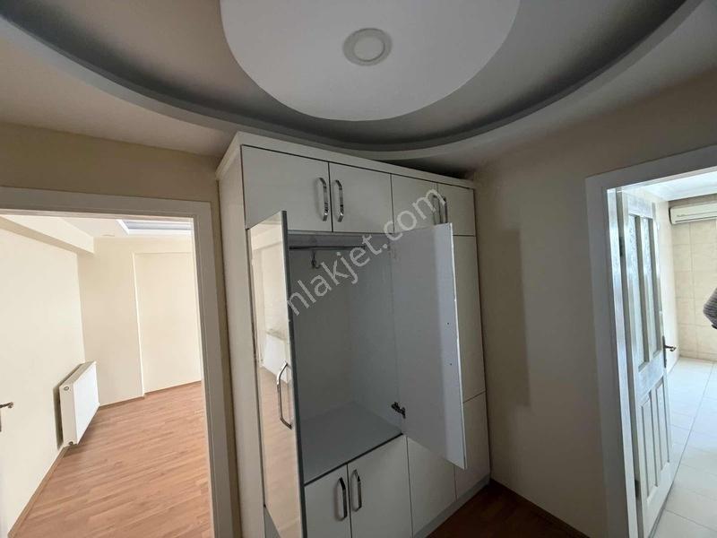 Menderes Kasımpaşa Mahallesinde 3+1 Satılık Daire Meşe Emlaktan — fotoğraf 22