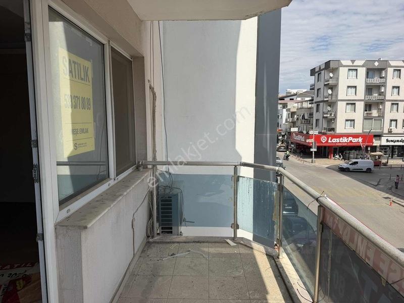Menderes Kasımpaşa Mahallesinde 3+1 Satılık Daire Meşe Emlaktan — fotoğraf 28