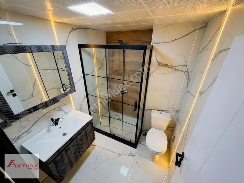 //aktürk Emlak\\iskan Ebeveyn Kiler Ankastre Lüks Sıfır 3+1daire — fotoğraf 29