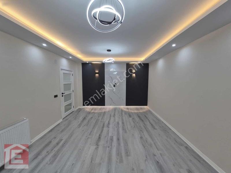 Lider'den Barajyolu Bulvar Üzeri Hasarsız İskanlı Ful Yapılı 3+1 — fotoğraf 4