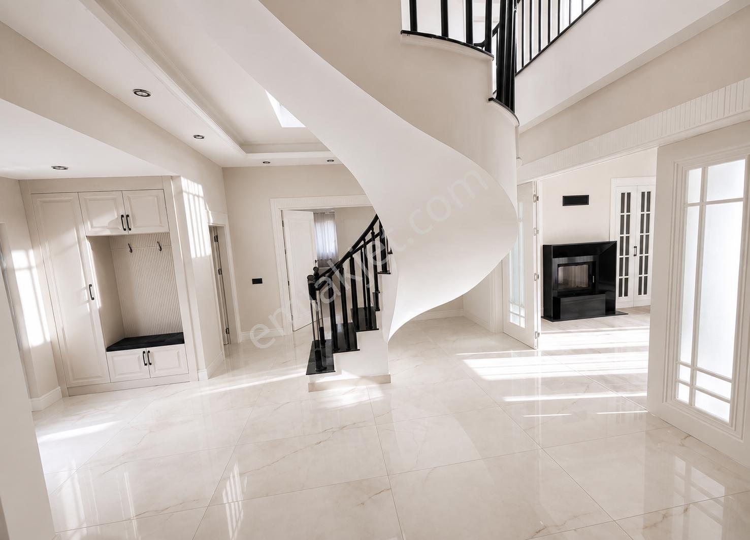Eras Gayrimenkul'den Tarhan Asmir Villaları'nda Satılık Villa — fotoğraf 4