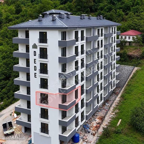 Yomra Kaşüstünde Satılık Sıfır 1+1 Daire 3. Kat