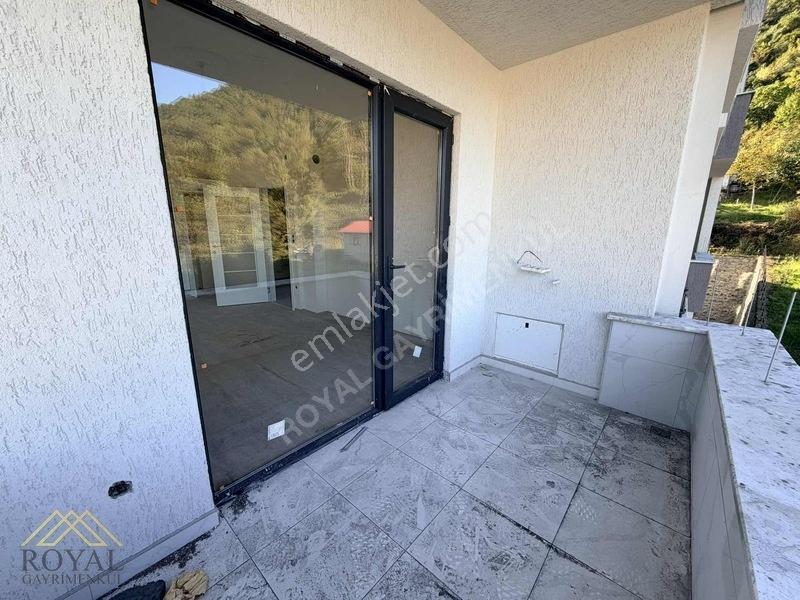 Yomra Kaşüstünde Satılık Sıfır 1+1 Daire 3. Kat — fotoğraf 8