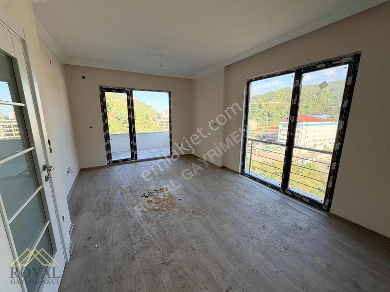 Yomra Kaşüstünde Satılık Sıfır 1+1 Daire 3. Kat — fotoğraf 10