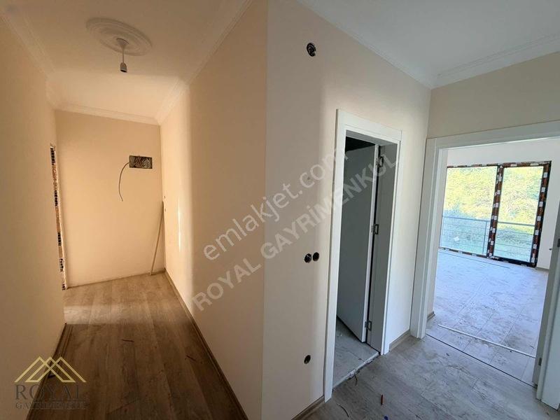 Yomra Kaşüstünde Satılık Sıfır 1+1 Daire 3. Kat — fotoğraf 16