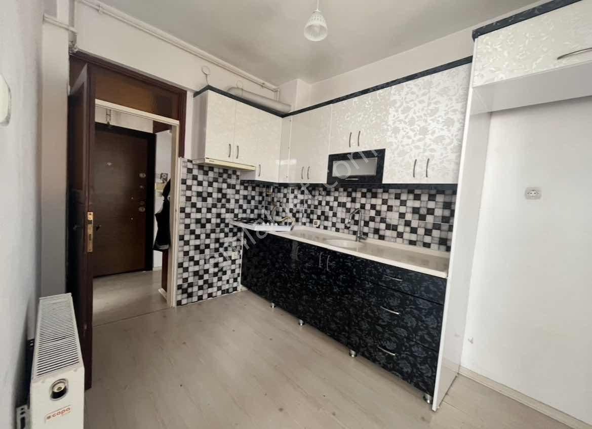Realiva'dan Merkezi Konumda Satılık 3+1 Daire — fotoğraf 2