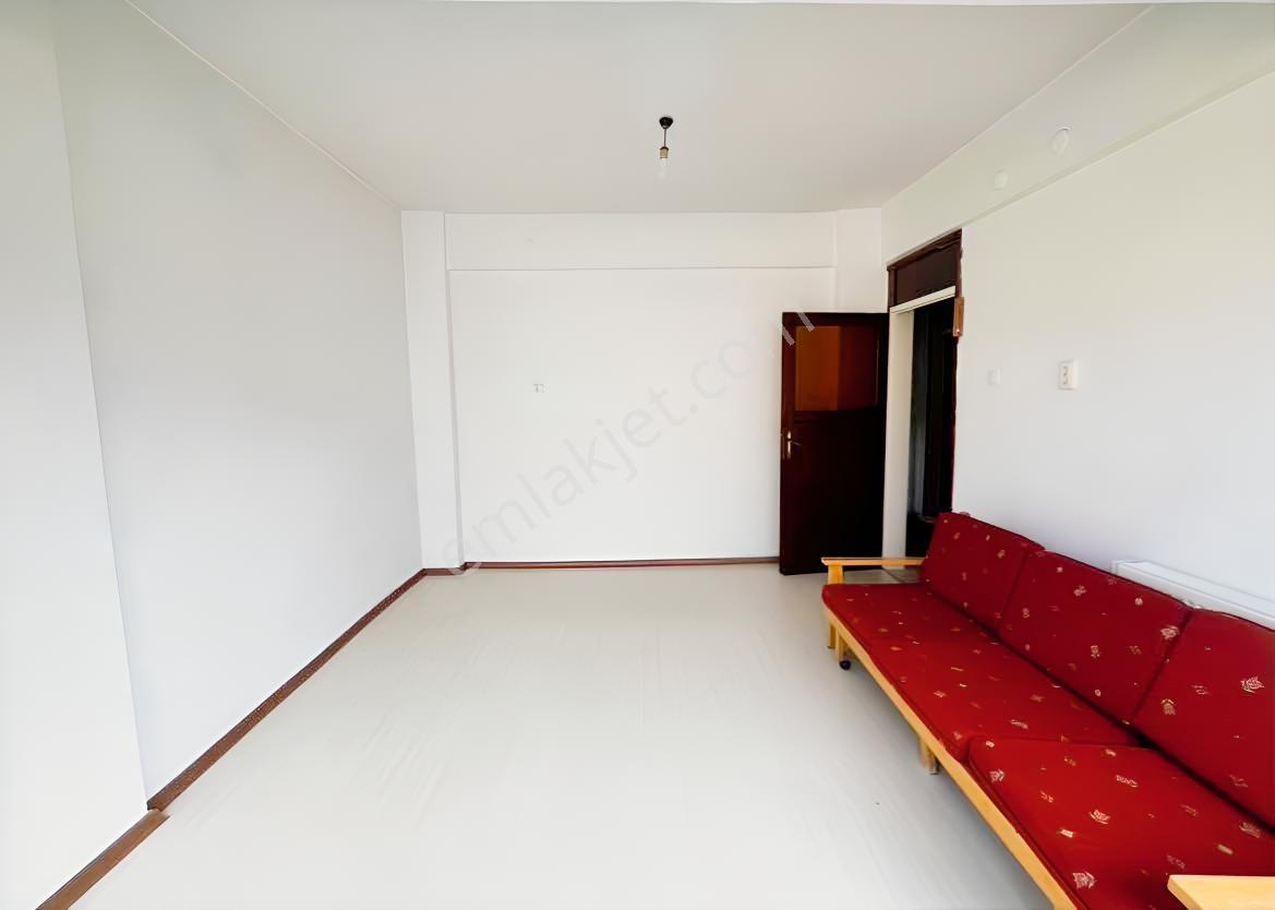 Realiva'dan Merkezi Konumda Satılık 3+1 Daire — fotoğraf 9