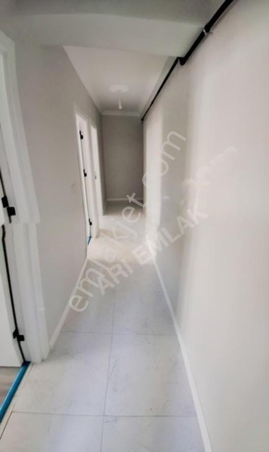 Arı Emlak'tan Cumhuriyet Mahallesi Satılık2 T1 80m2 Sıfır Daire — fotoğraf 13