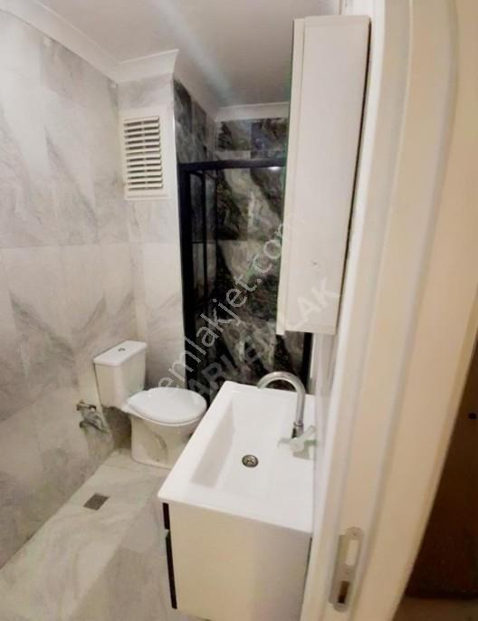 Arı Emlak'tan Cumhuriyet Mahallesi Satılık2 T1 80m2 Sıfır Daire — fotoğraf 18