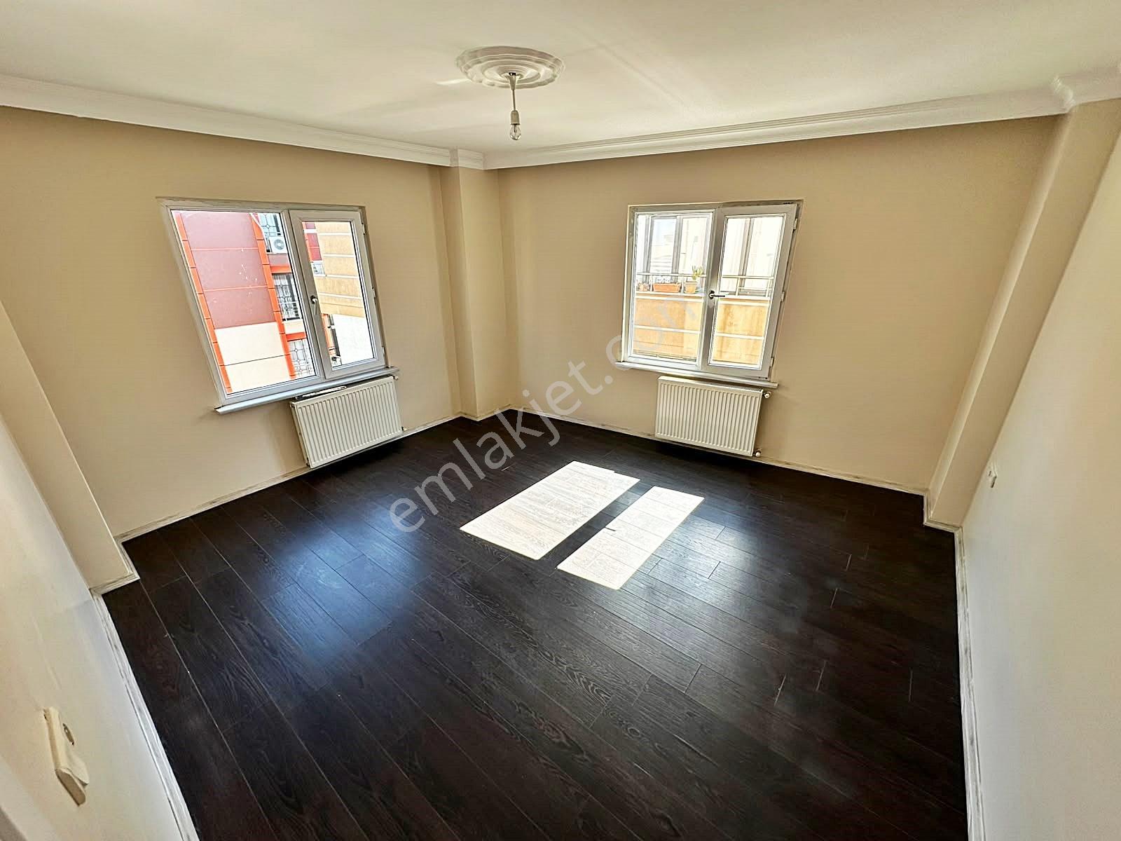 Az-er Yapı'dan İstiklal Caddesinde Ön Cephe Satılık 2+1 Daire!! — fotoğraf 8