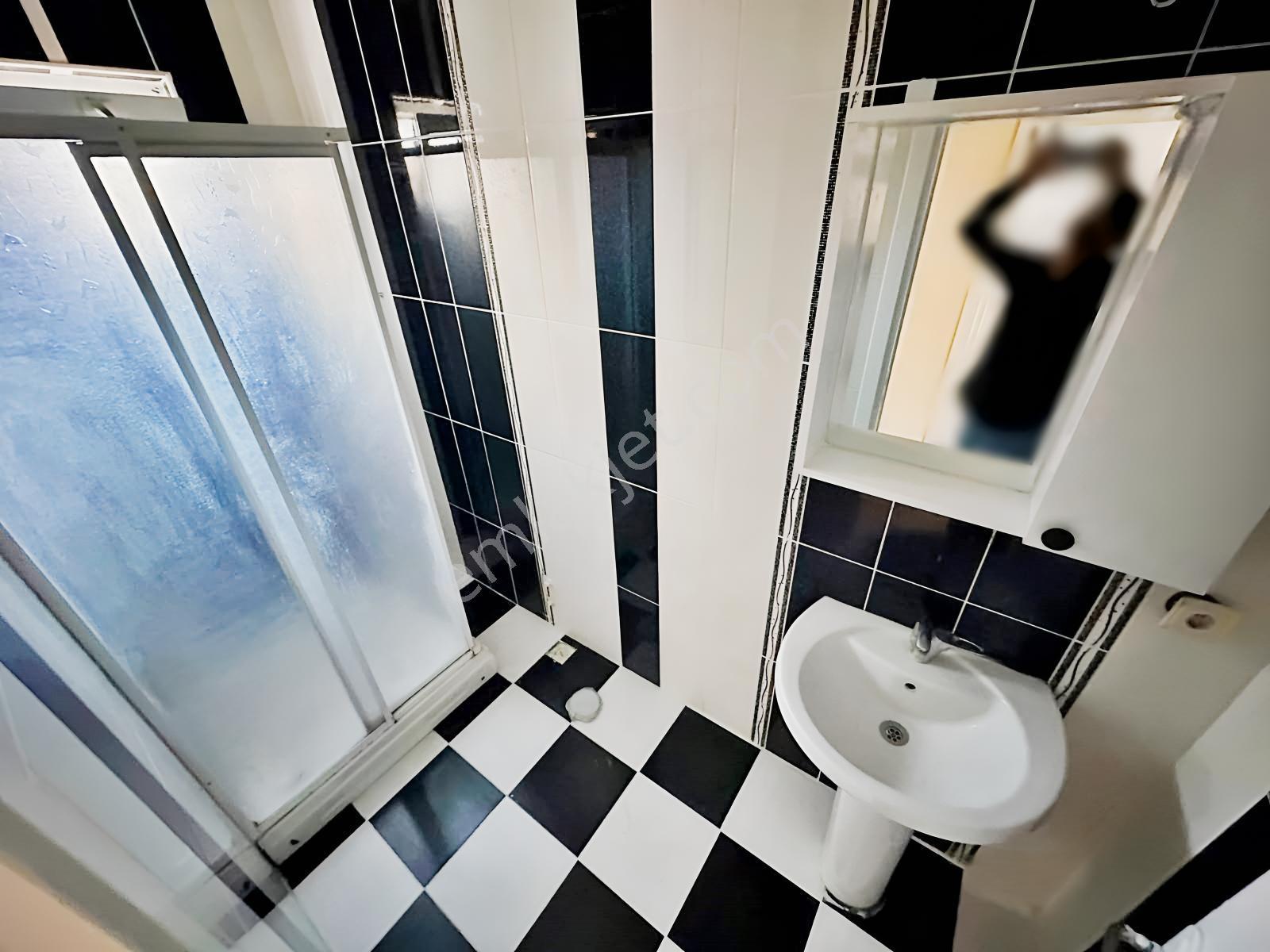 Az-er Yapı'dan İstiklal Caddesinde Ön Cephe Satılık 2+1 Daire!! — fotoğraf 30