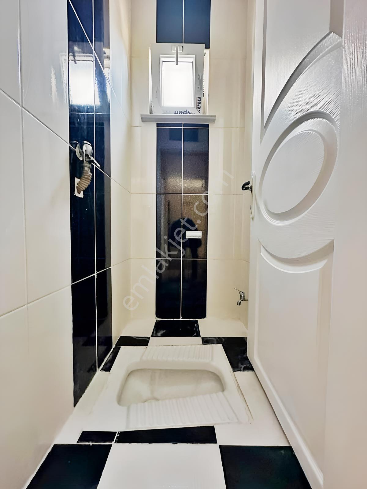 Az-er Yapı'dan İstiklal Caddesinde Ön Cephe Satılık 2+1 Daire!! — fotoğraf 32