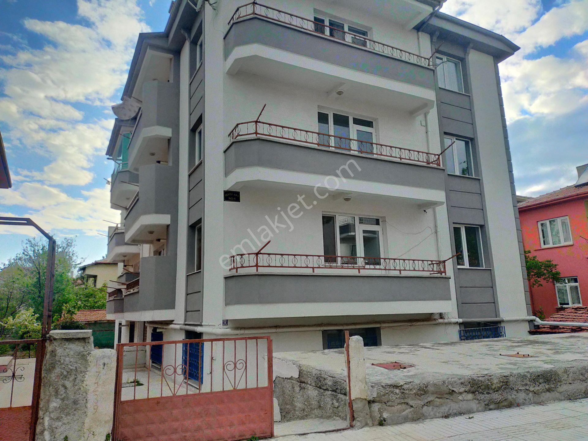 Vera | Yatırımcıya Fırsat! Hazır Kiracılı, Balkonlu, Yüksek Giriş 2+1 — fotoğraf 8