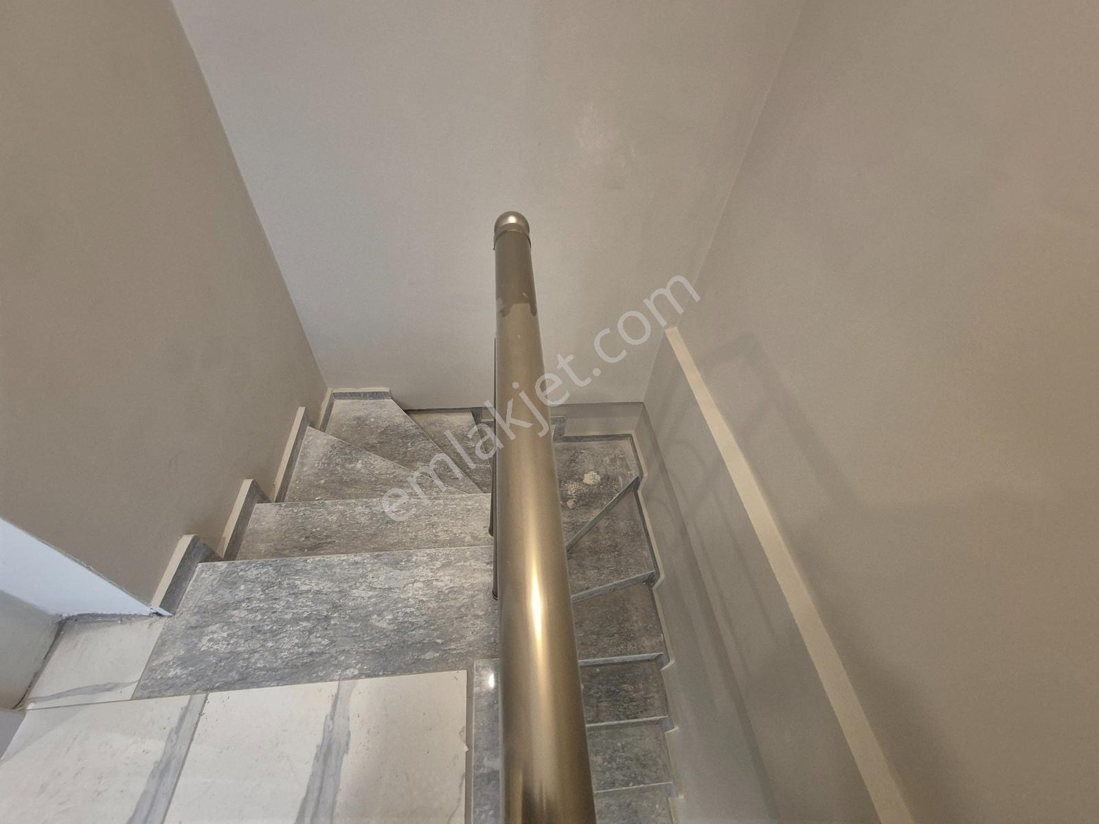 Akçay Artı Emlak'tan Altınkum'da Satılık 2+1 Lüks Dubleks Daire — fotoğraf 17