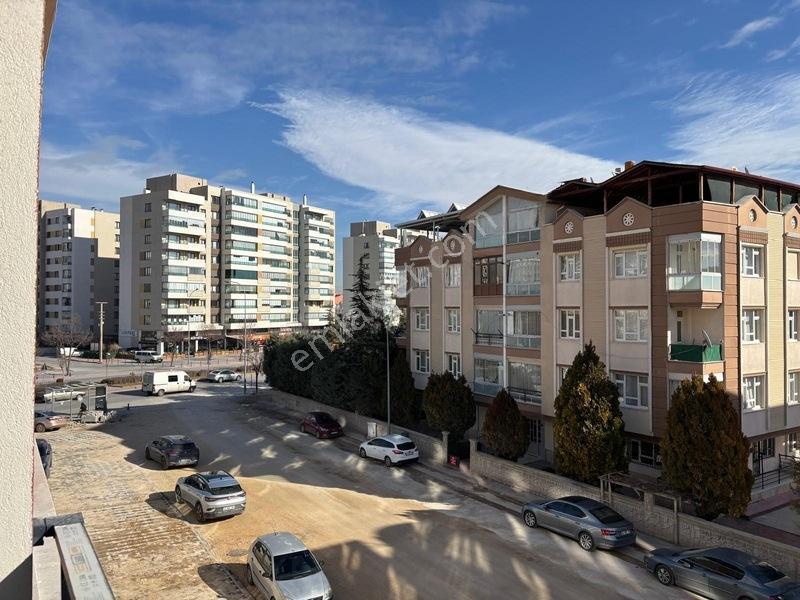 Meram Akademi Mhastanesi Yanı Satılık 4+1 Sıfır Daire — fotoğraf 4