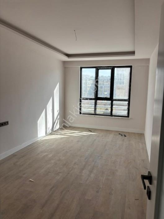 Meram Akademi Mhastanesi Yanı Satılık 4+1 Sıfır Daire — fotoğraf 13