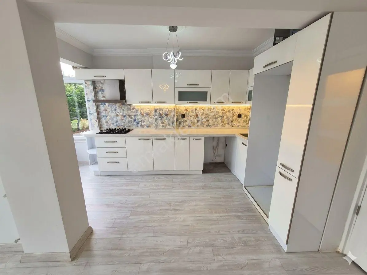 Aktif'ten Sarıkızda Satılık Manzaralı Arakat Full Yapılı Ferah 2+1daire — fotoğraf 27