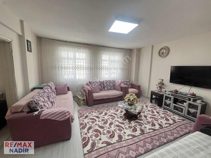 Remax'ten İhsaniyede Aile Yaşamına Uygun Geniş Satılık Daire — fotoğraf 4