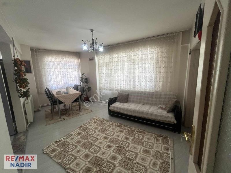 Remax'ten İhsaniyede Aile Yaşamına Uygun Geniş Satılık Daire — fotoğraf 13