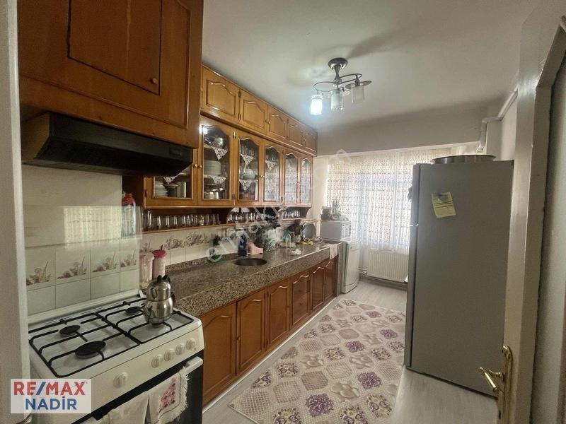 Remax'ten İhsaniyede Aile Yaşamına Uygun Geniş Satılık Daire — fotoğraf 16