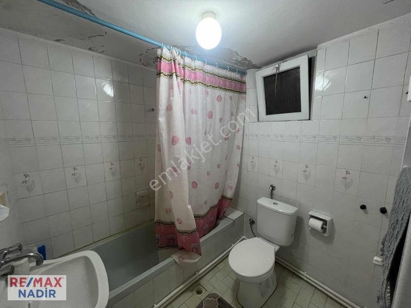 Remax'ten İhsaniyede Aile Yaşamına Uygun Geniş Satılık Daire — fotoğraf 18
