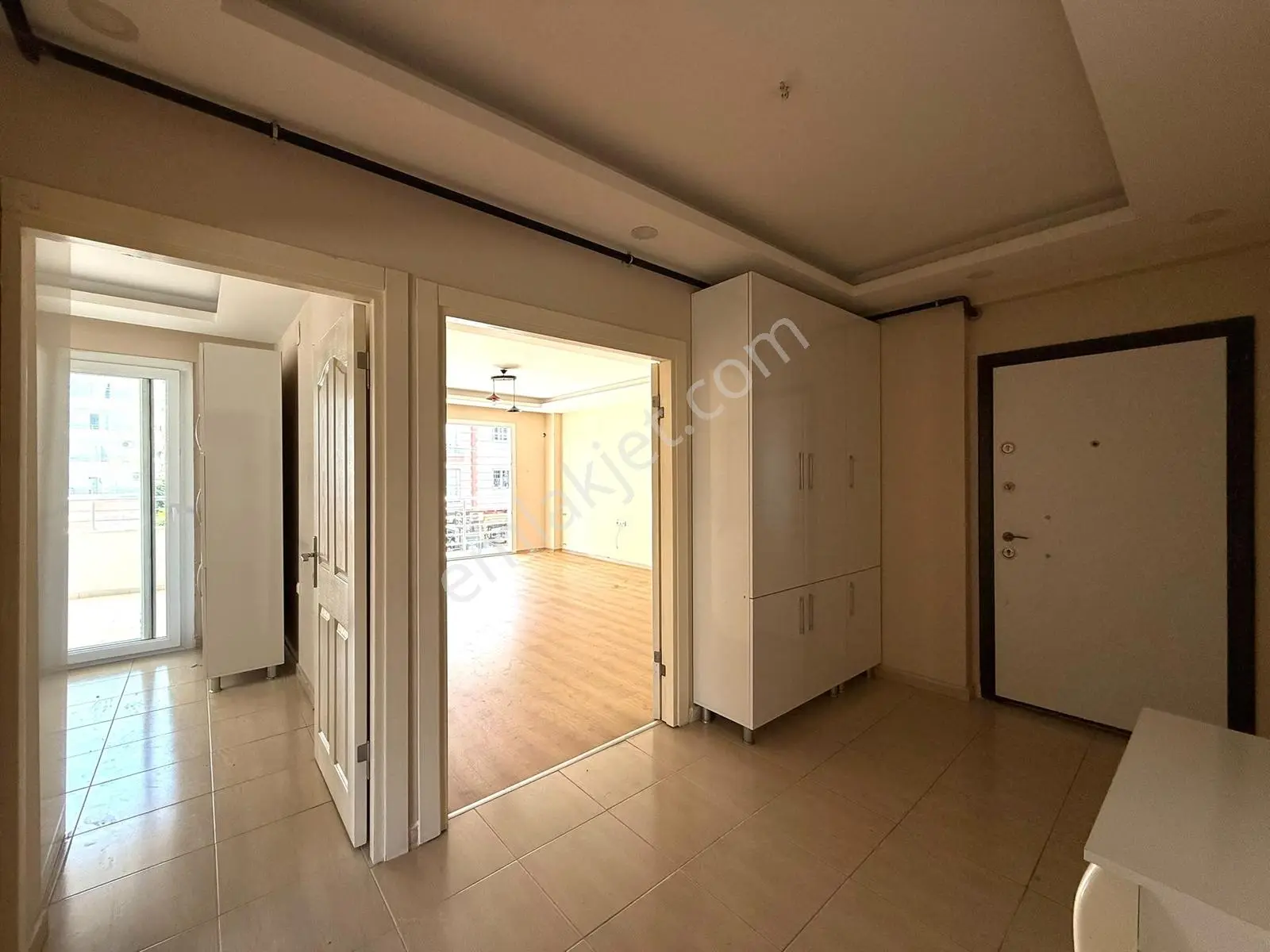 Remax Palm'den Sayapark Ve Ortadoğuya Yakın Satılık 3+1 Daire — fotoğraf 4