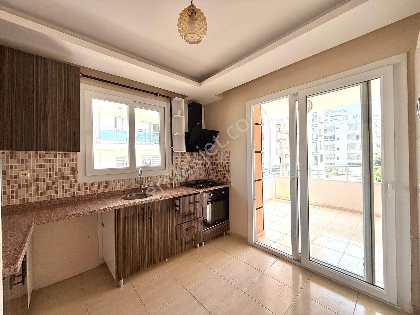 Remax Palm'den Sayapark Ve Ortadoğuya Yakın Satılık 3+1 Daire — fotoğraf 10
