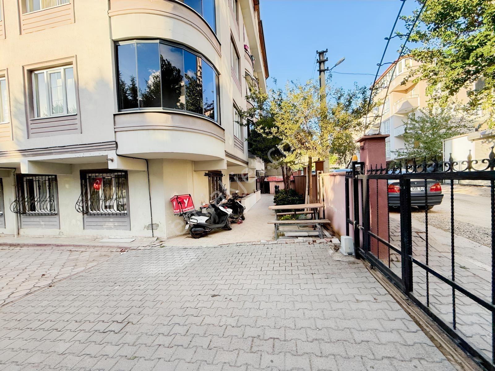 Körfezray A Yürüme Mesafesinde 5+1 Odalı Satılık.ç.dublex 250m2 — fotoğraf 3