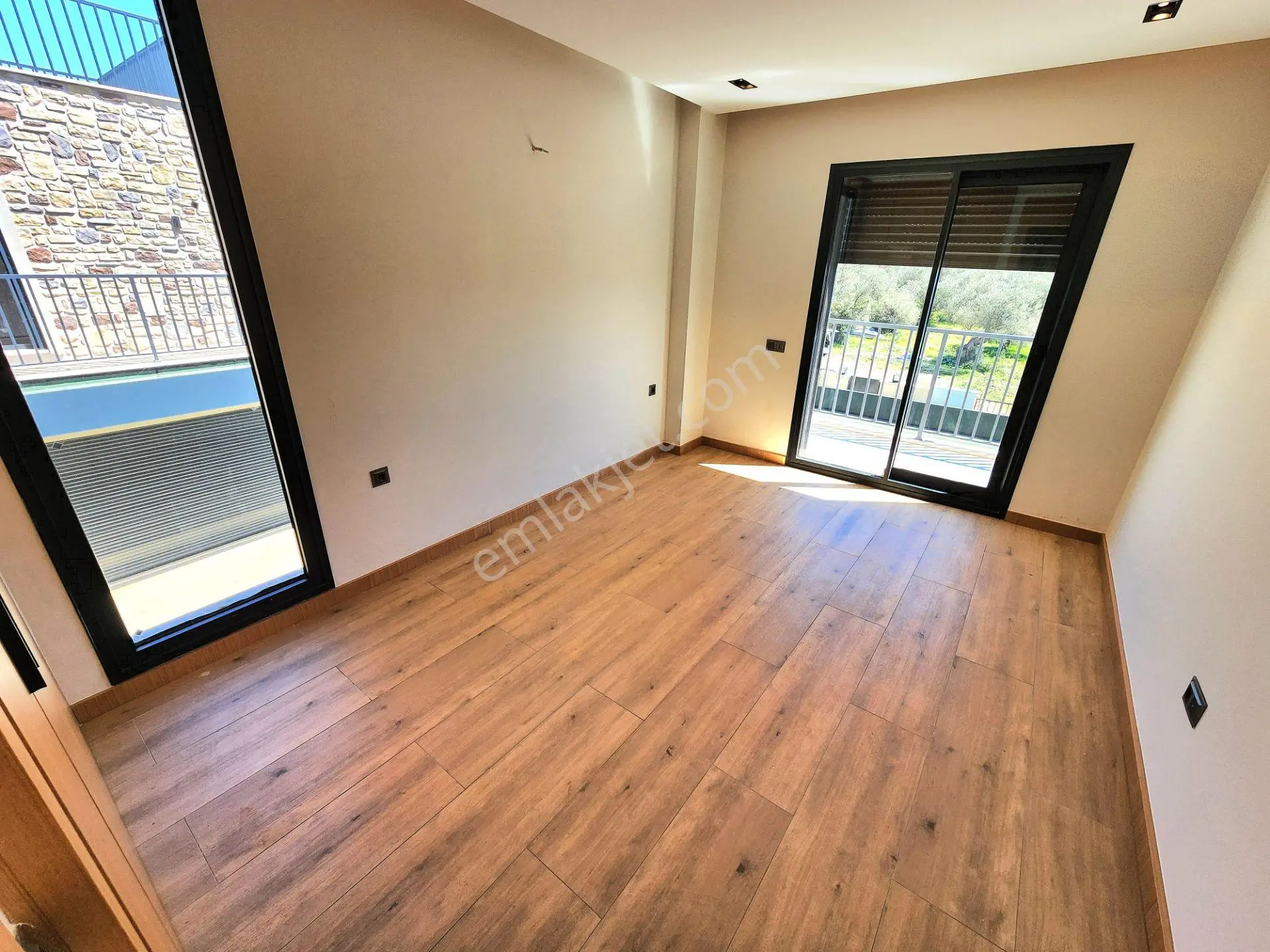 Gümüş'den Güre'de 450m² Arsa İçerisinde Eşsiz Tasarımlı Havuzlu 4+1 Villa — fotoğraf 33