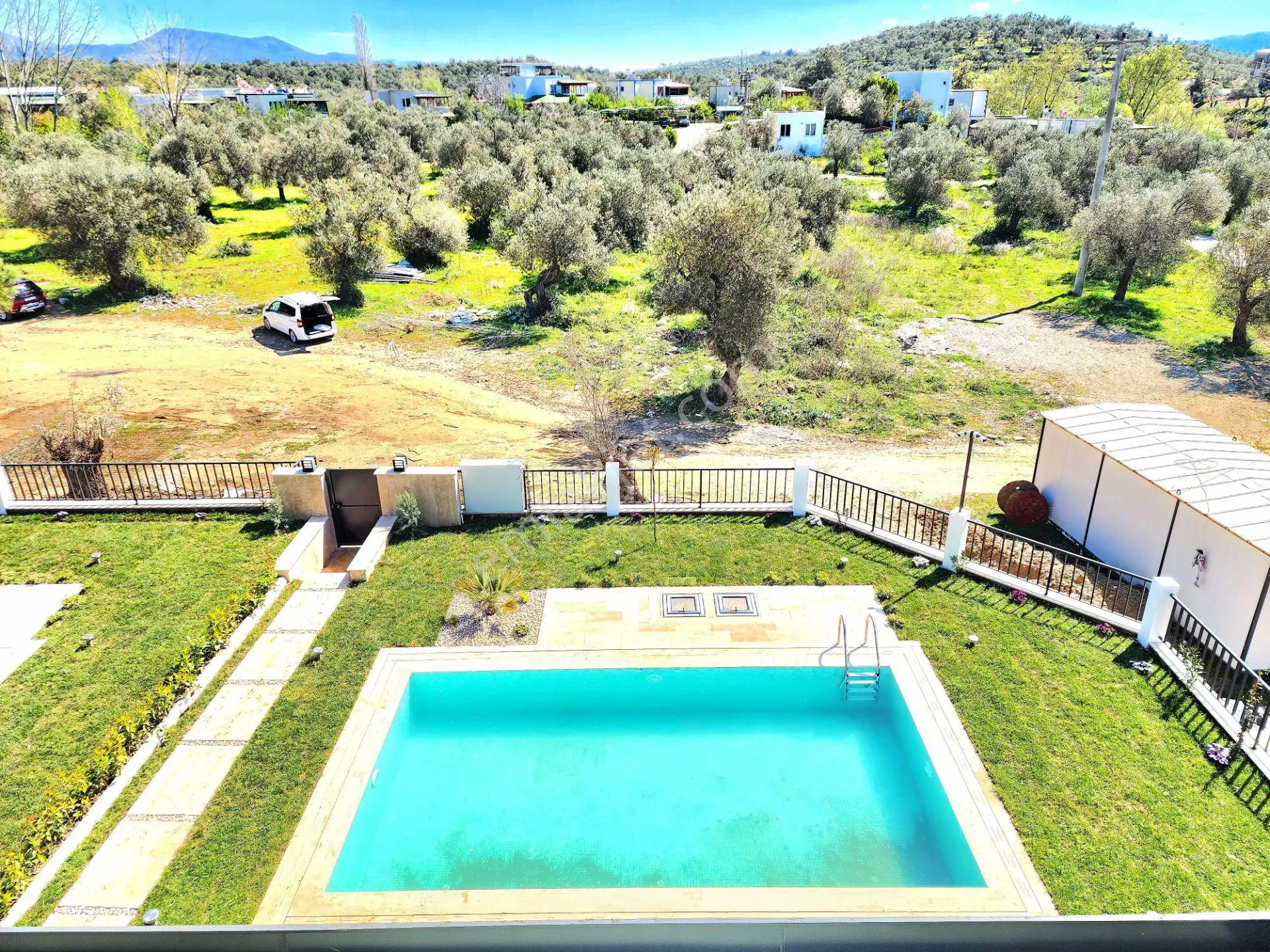 Gümüş'den Güre'de 450m² Arsa İçerisinde Eşsiz Tasarımlı Havuzlu 4+1 Villa — fotoğraf 38