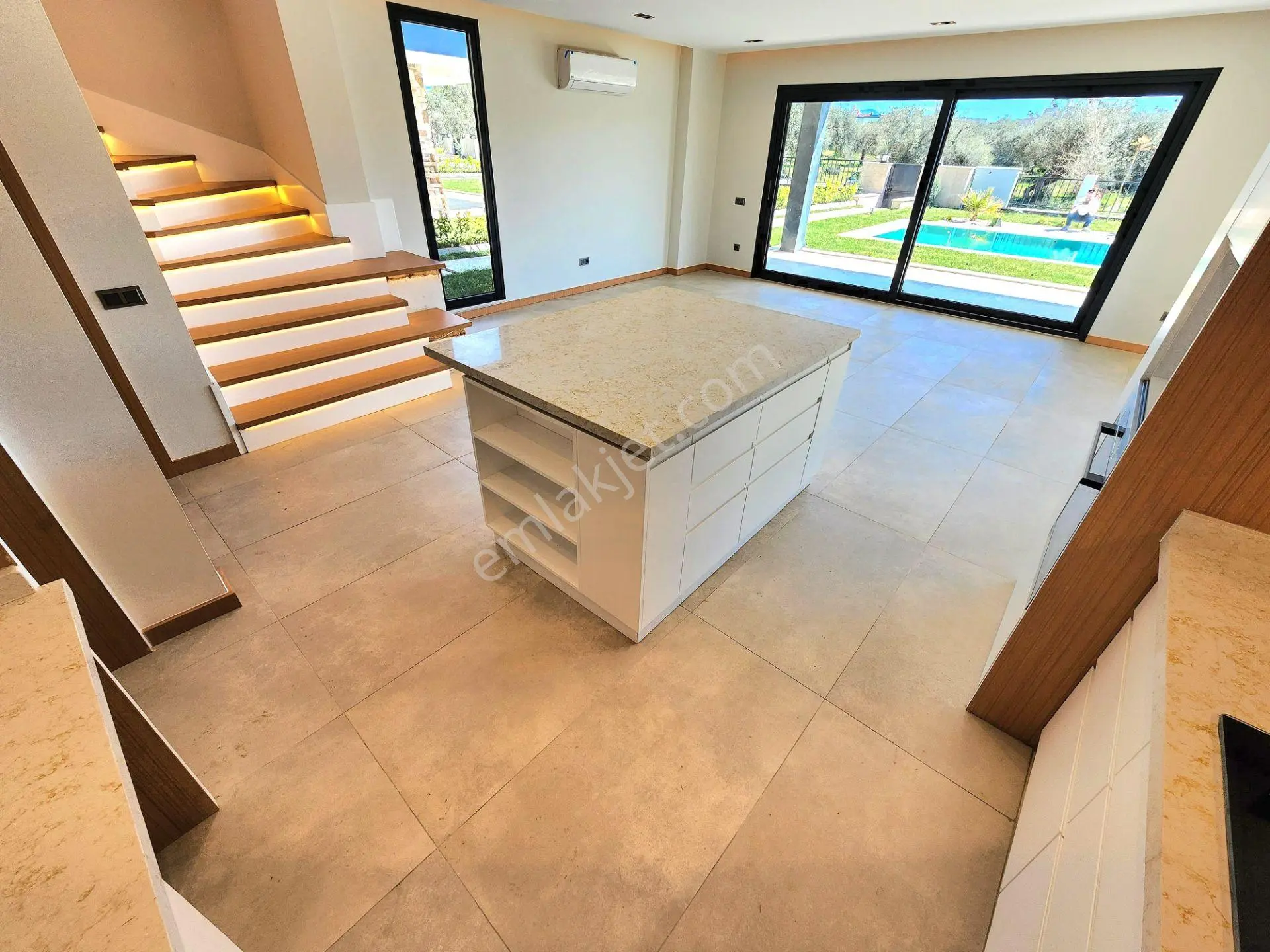 Gümüş'den Güre'de 450m² Arsa İçerisinde Eşsiz Tasarımlı Havuzlu 4+1 Villa — fotoğraf 41