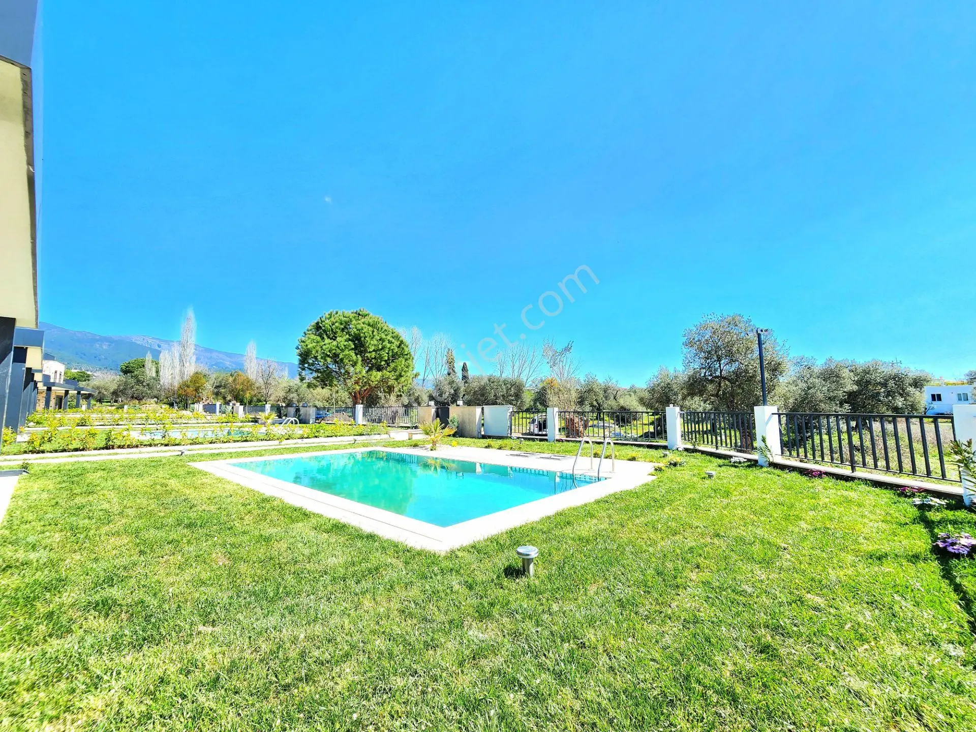 Gümüş'den Güre'de 450m² Arsa İçerisinde Eşsiz Tasarımlı Havuzlu 4+1 Villa — fotoğraf 43