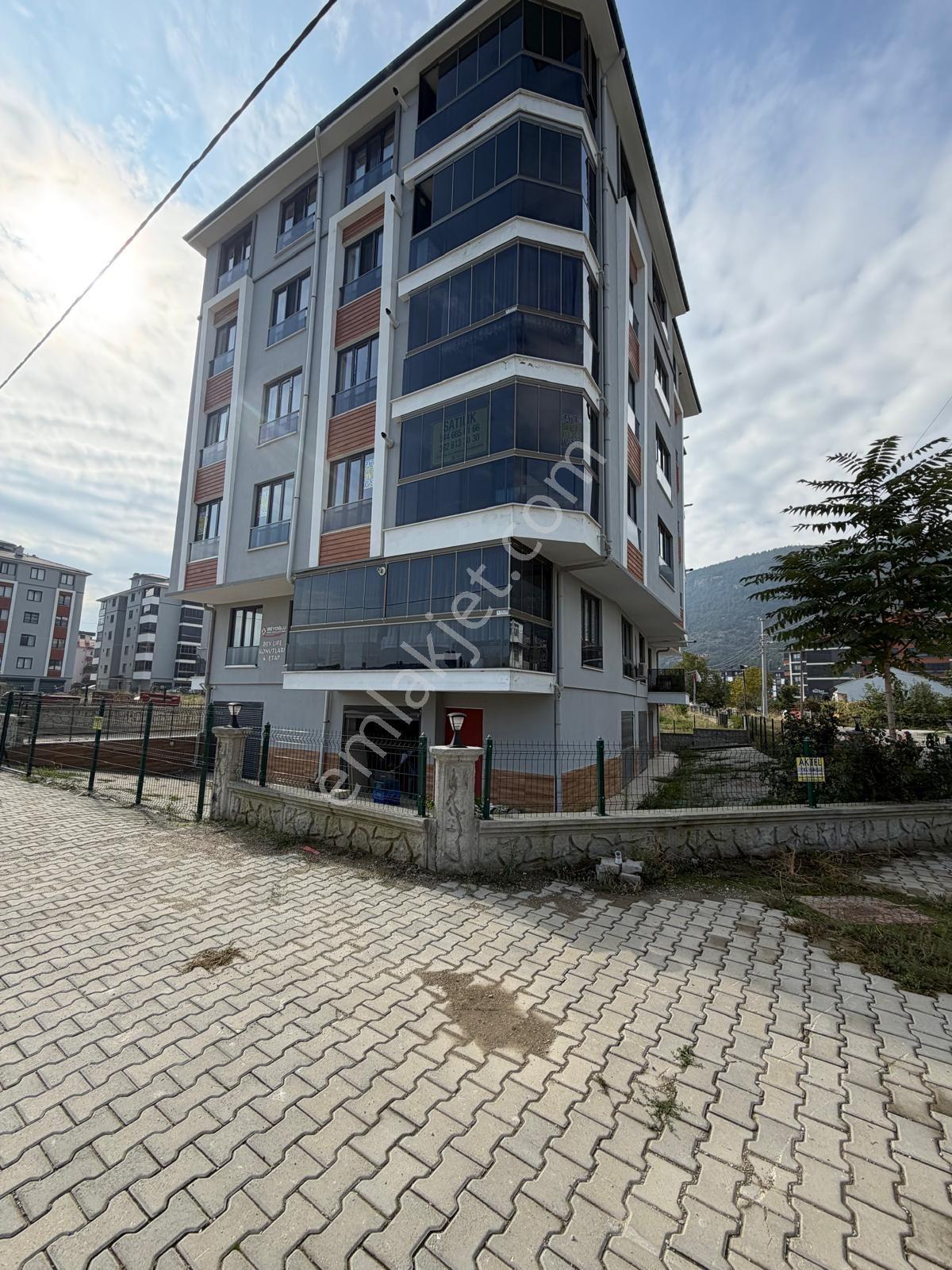 Yüksel Emlaktan Satılık Daire Yarenlerde — fotoğraf 24