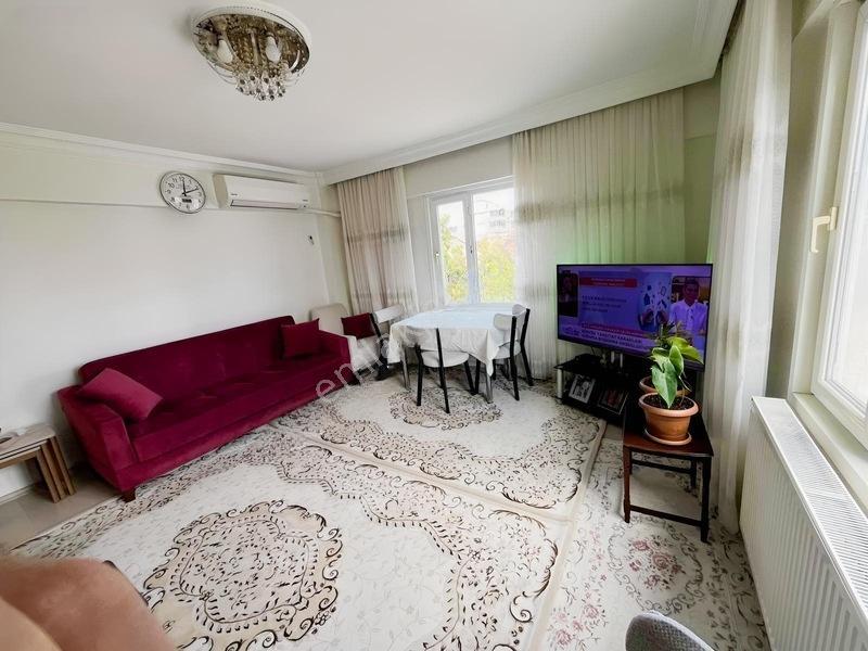 Fatih Gayrimenkulden Satılık 2+1` Açıklamayı Oku — fotoğraf 3