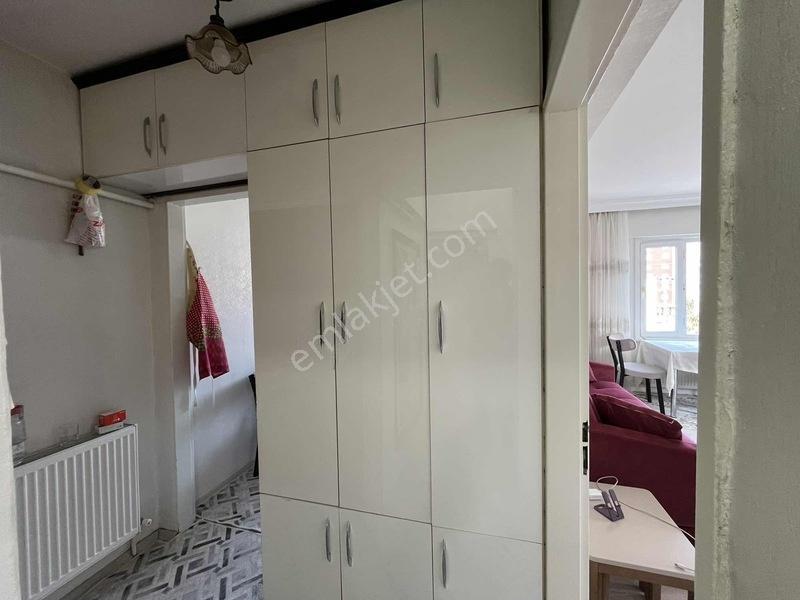 Fatih Gayrimenkulden Satılık 2+1` Açıklamayı Oku — fotoğraf 12