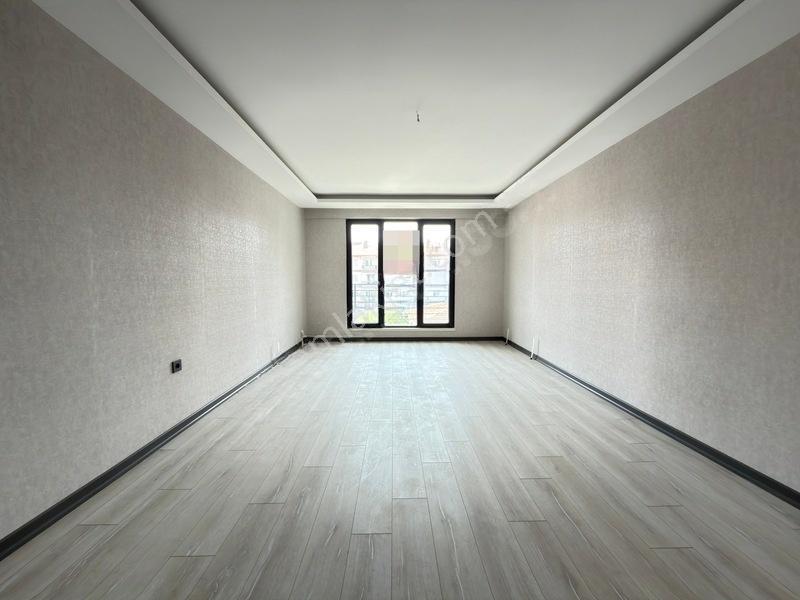 Keçiören'de Çift Banyolu Krediye Uygun Katta Sıfır 3+1 Daire — fotoğraf 4