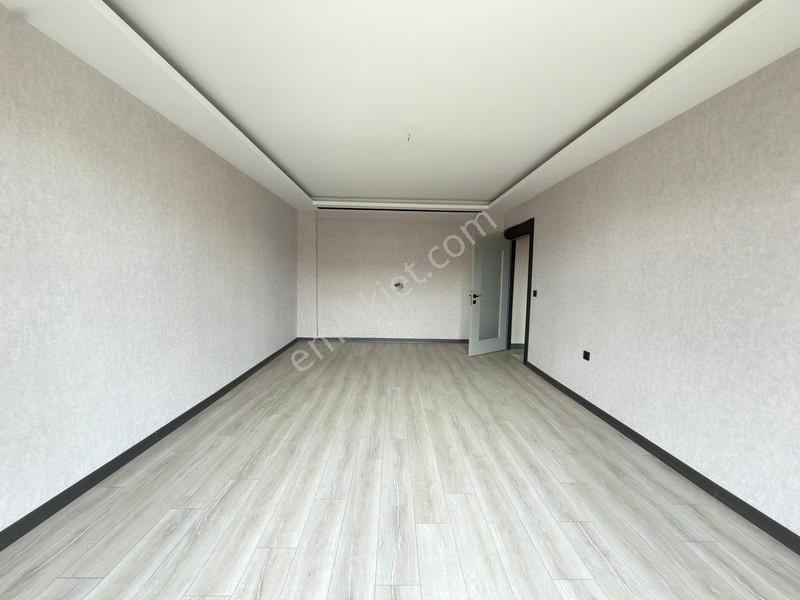 Keçiören'de Çift Banyolu Krediye Uygun Katta Sıfır 3+1 Daire — fotoğraf 10