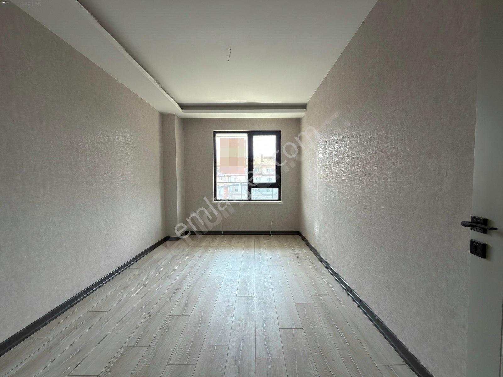 Keçiören'de Çift Banyolu Krediye Uygun Katta Sıfır 3+1 Daire — fotoğraf 12