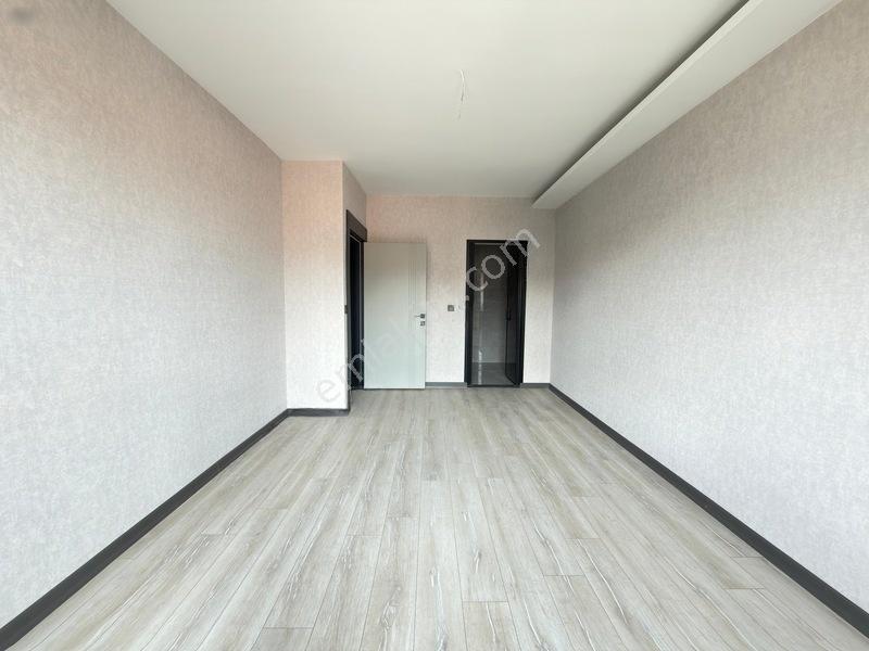 Keçiören'de Çift Banyolu Krediye Uygun Katta Sıfır 3+1 Daire — fotoğraf 26