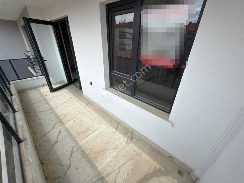 Keçiören'de Çift Banyolu Krediye Uygun Katta Sıfır 3+1 Daire — fotoğraf 33