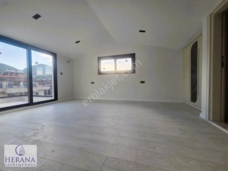 Fethiye Merkezde Denize 100m. Mesafede Şık 2+1dubleks — fotoğraf 31