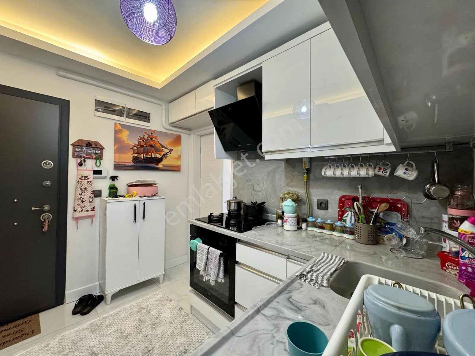 Yükselden Akçayda Ön Cephe Asansörlü Ayrı Mutfak 1+1 Satılık — fotoğraf 12