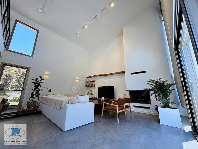 Kalyon'dan Modern Tasarımlı Ve Doğa İle İç İçe Havuzlu Villa — fotoğraf 19