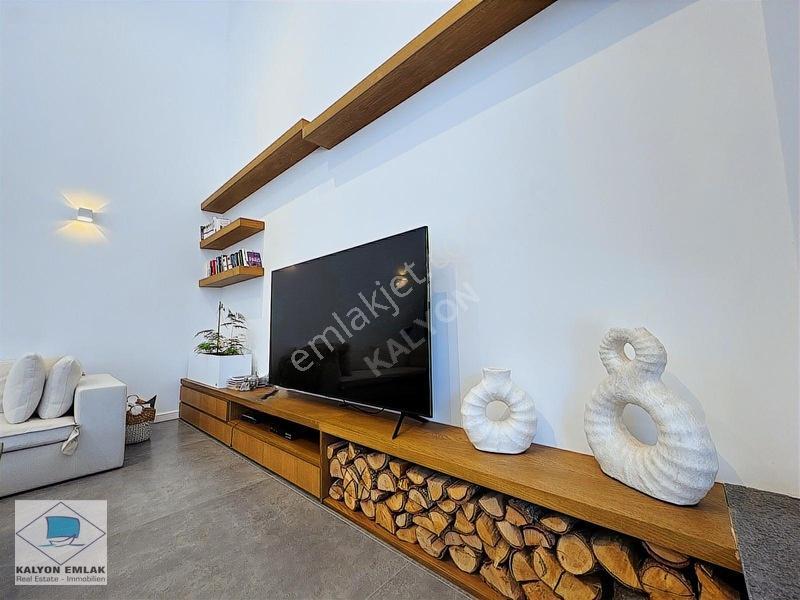 Kalyon'dan Modern Tasarımlı Ve Doğa İle İç İçe Havuzlu Villa — fotoğraf 22
