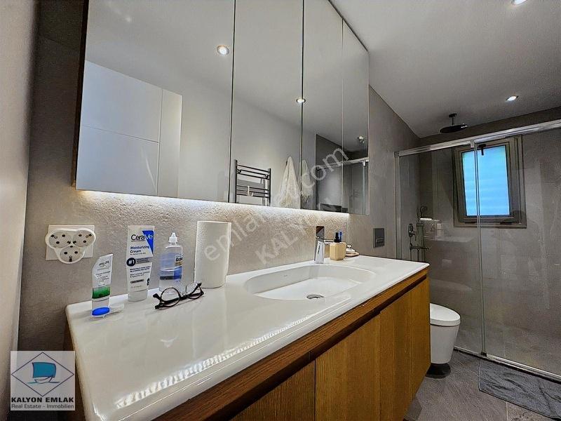 Kalyon'dan Modern Tasarımlı Ve Doğa İle İç İçe Havuzlu Villa — fotoğraf 30