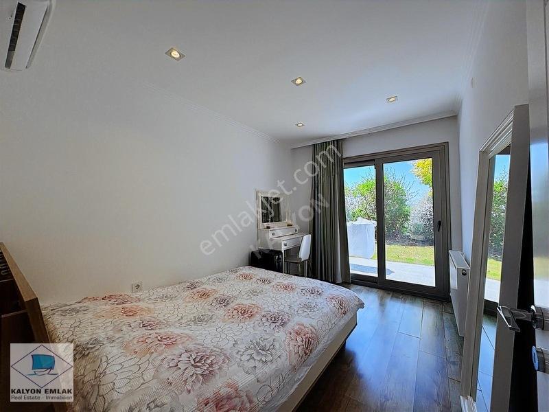Kalyon'dan Modern Tasarımlı Ve Doğa İle İç İçe Havuzlu Villa — fotoğraf 32