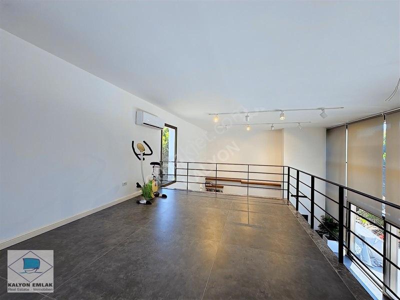 Kalyon'dan Modern Tasarımlı Ve Doğa İle İç İçe Havuzlu Villa — fotoğraf 35