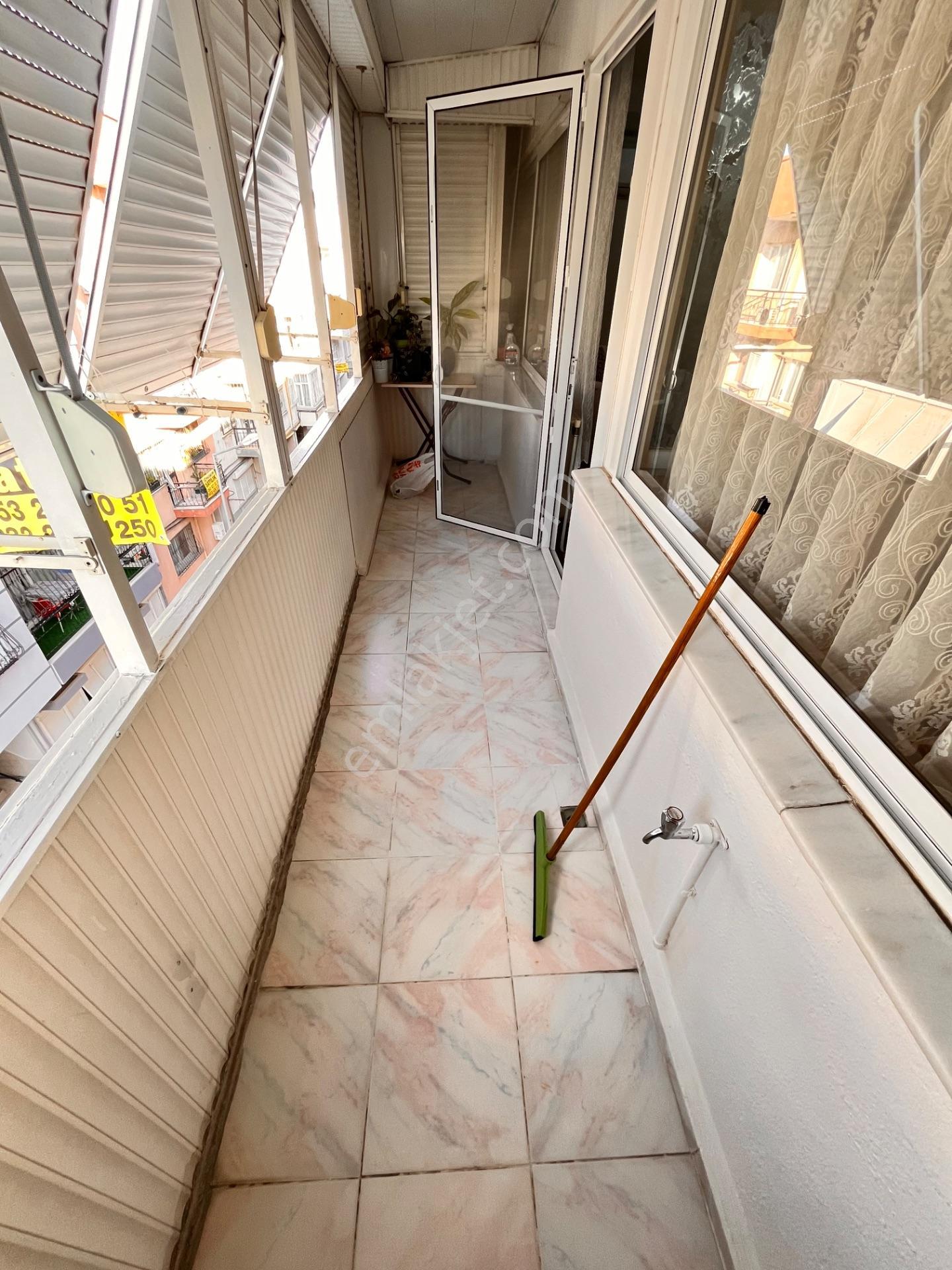 Üçyol Meydan Metro Yakınında 3+1 115m2 Temiz Bakımlı Ferah Daire — fotoğraf 32