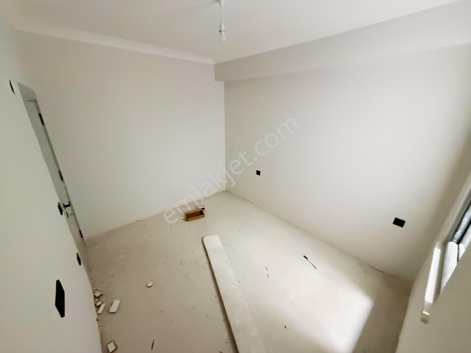 ▇varyant'tan Camivasat Mah. Vergi Dairesine Yakın 1+1 Daire — fotoğraf 11