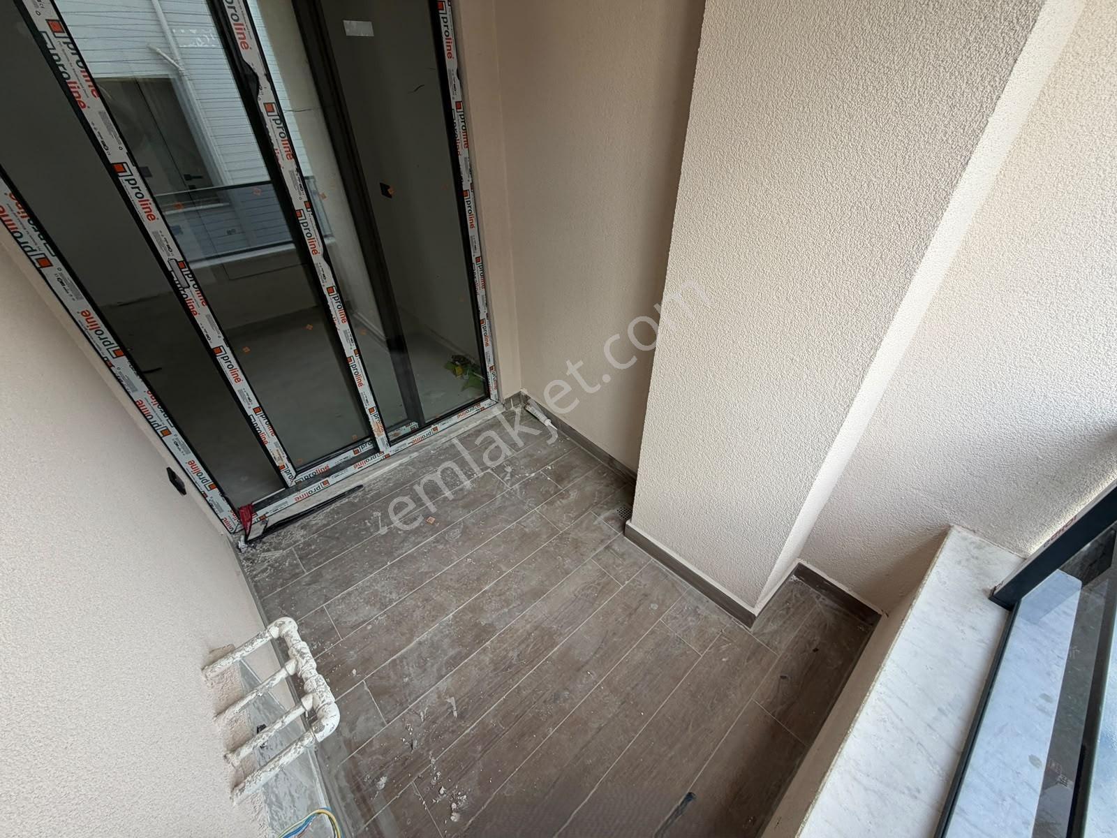 ▇varyant'tan Camivasat Mah. Vergi Dairesine Yakın 1+1 Daire — fotoğraf 23